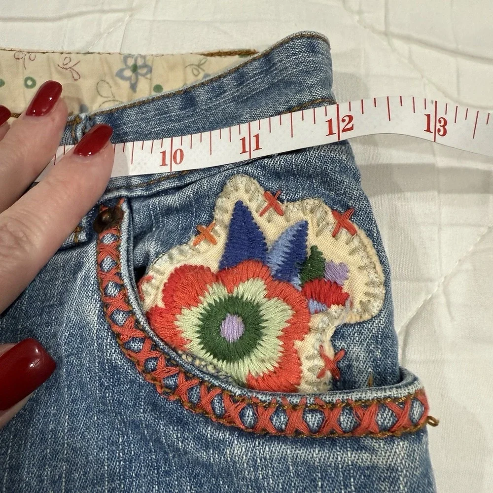 The Children's Place Embroidered Capri Pants Blue Jeans Girls 8 Floral Butterfly